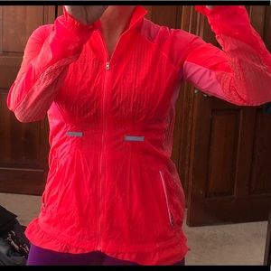 Lululemon lightweight runners jacket